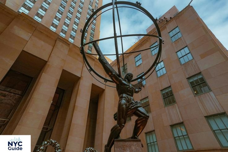 "Atlas statue at Rockefeller Center in Midtown Manhattan, NYC"