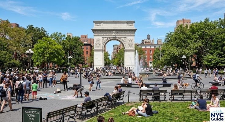 washington square park arch with street musicians nyc